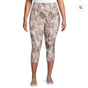 • Donating 12/6 • Terra & Sky Leggings